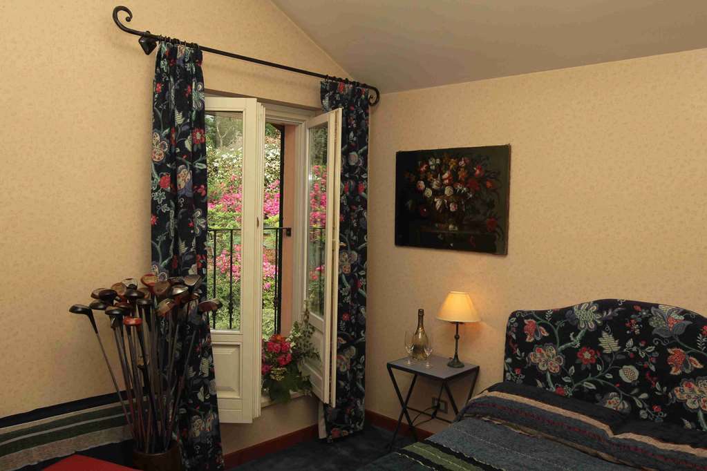 Hostellerie Du Golf Pecetto Δωμάτιο φωτογραφία